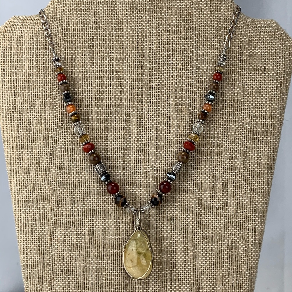 Wire Wrapped Stone Necklace - Picture 1 of 6